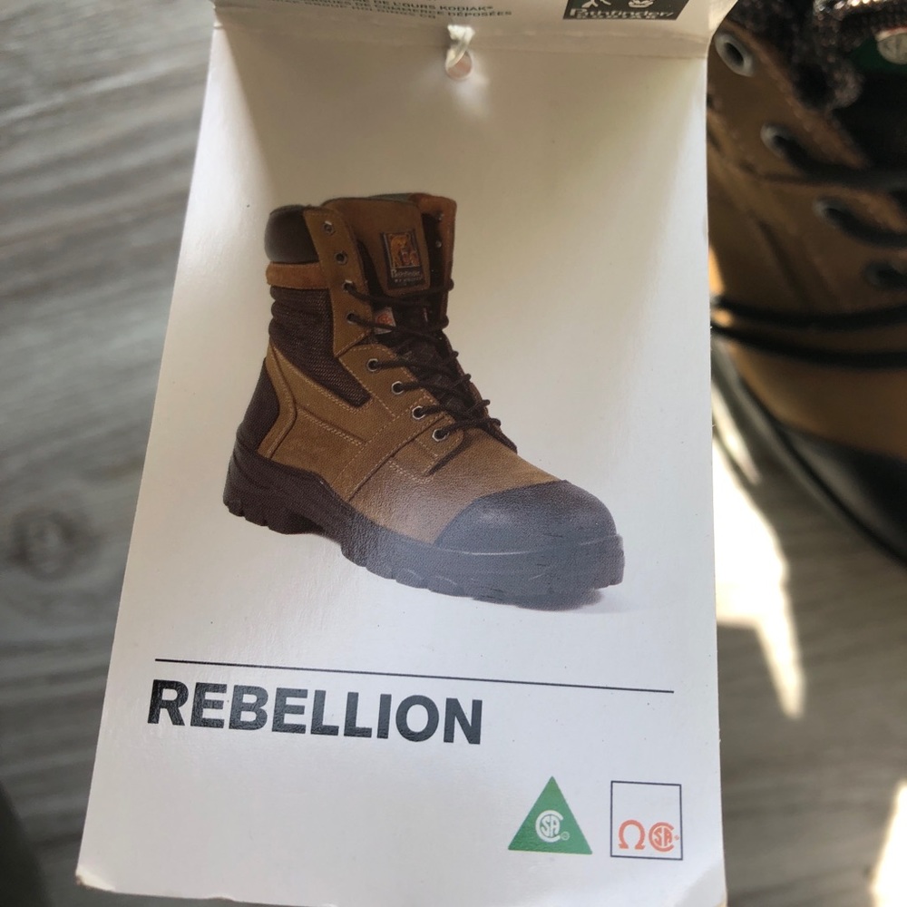 Rebellion CSA boots